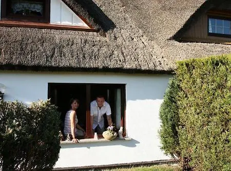 Ferienhaus & Ferienwohnung Insel Hiddensee Strand Neuendorf *